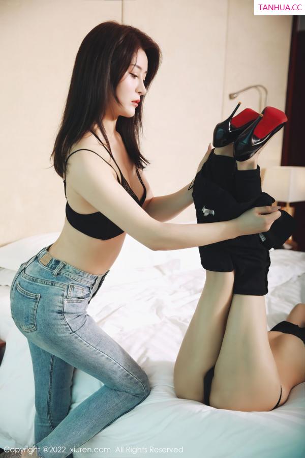 崔灿  [XiuRen]高清写真图 2022.07.05 No.5227 璀灿第13张图片